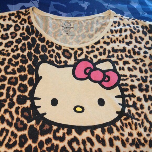 Vintage 2012 Sanrio Hello Kitty Hi Lo Leopard Slouchy T-Shirt Top 3X - Picture 5 of 8